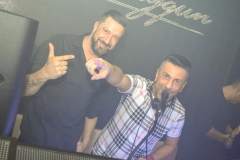 DJ