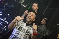DJ2